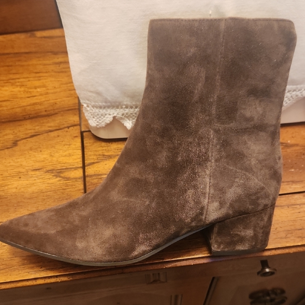 Nine West Brown Suede Heeled Boots